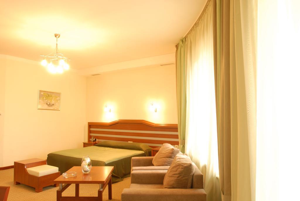 Hotel Vedzisi Tbilisi Esterno foto