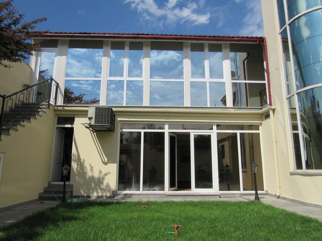 Hotel Vedzisi Tbilisi Esterno foto