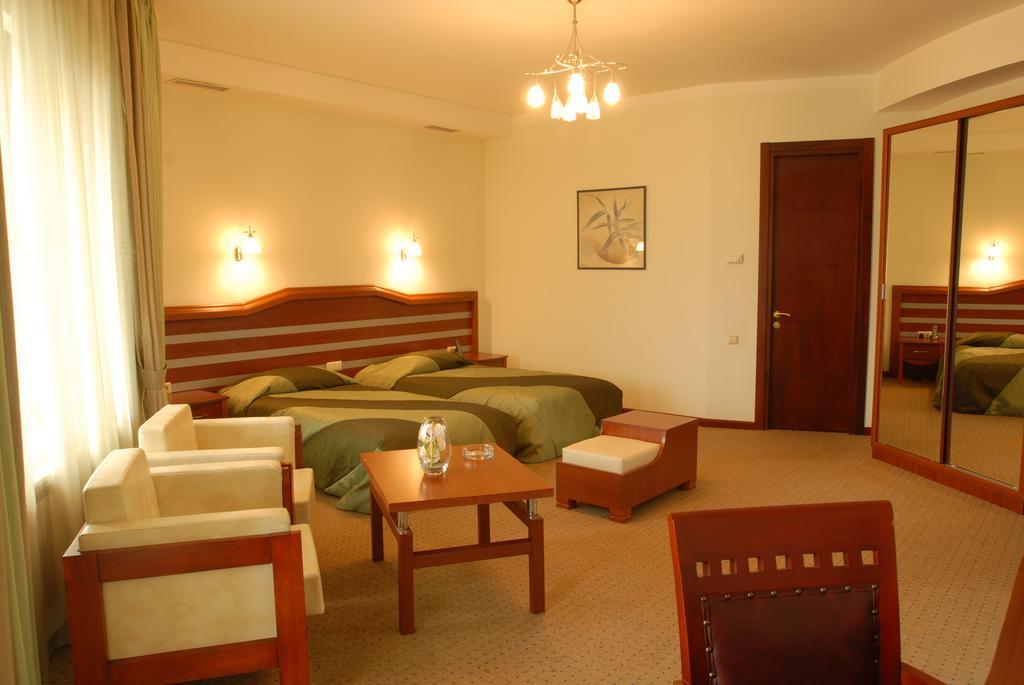 Hotel Vedzisi Tbilisi Esterno foto